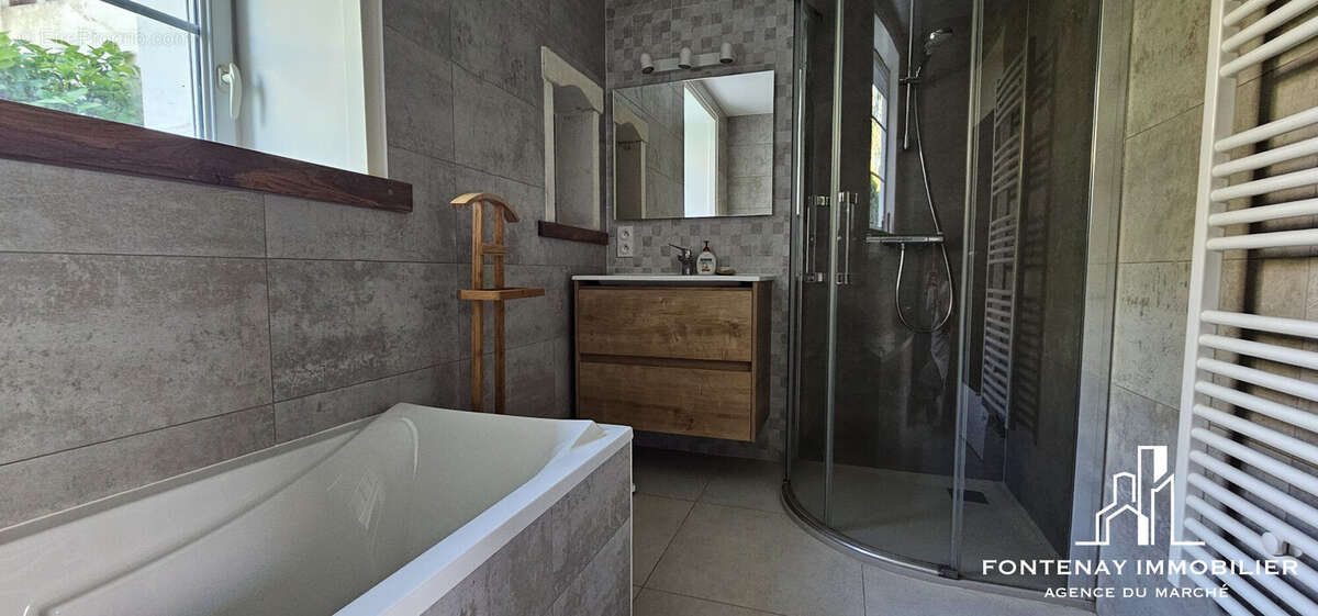 Maison à L'HERMENAULT