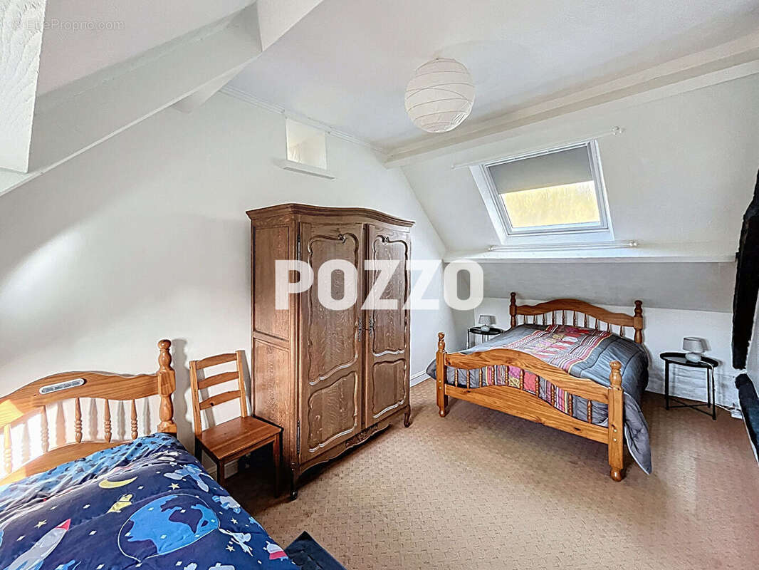 Maison à PERRIERS-EN-BEAUFICEL