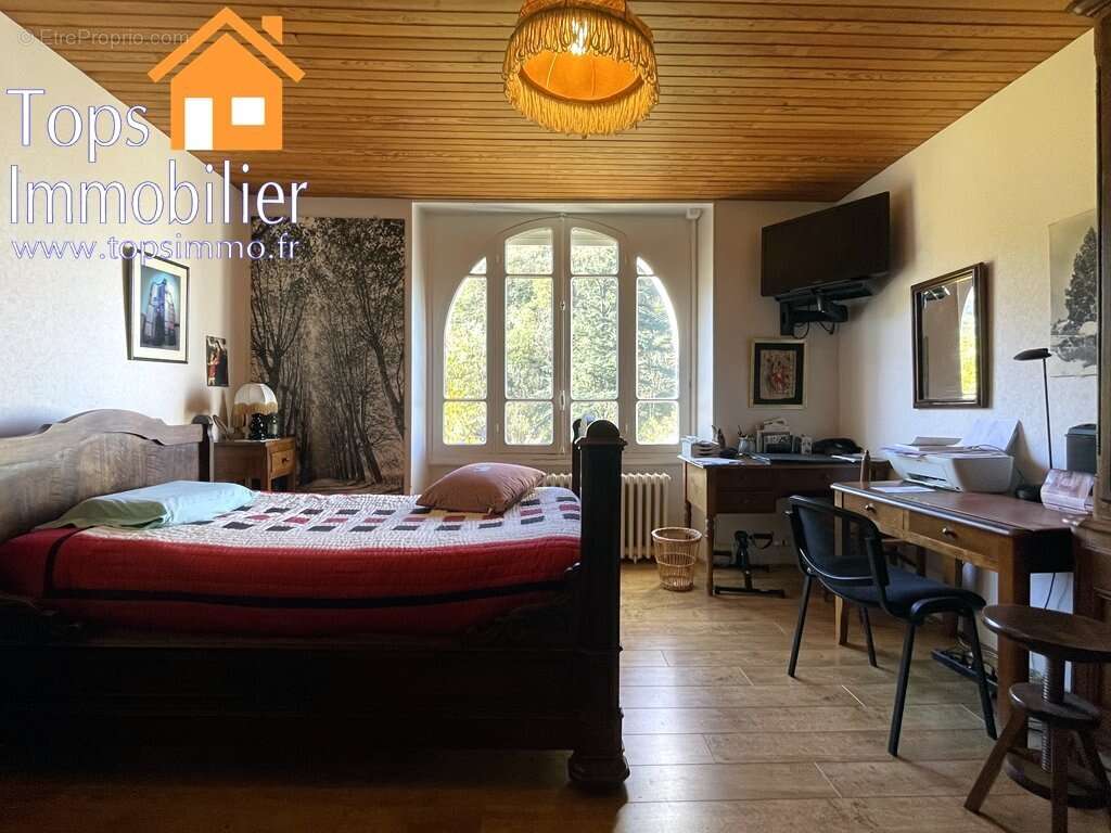 Appartement à VILLEFRANCHE-DE-ROUERGUE