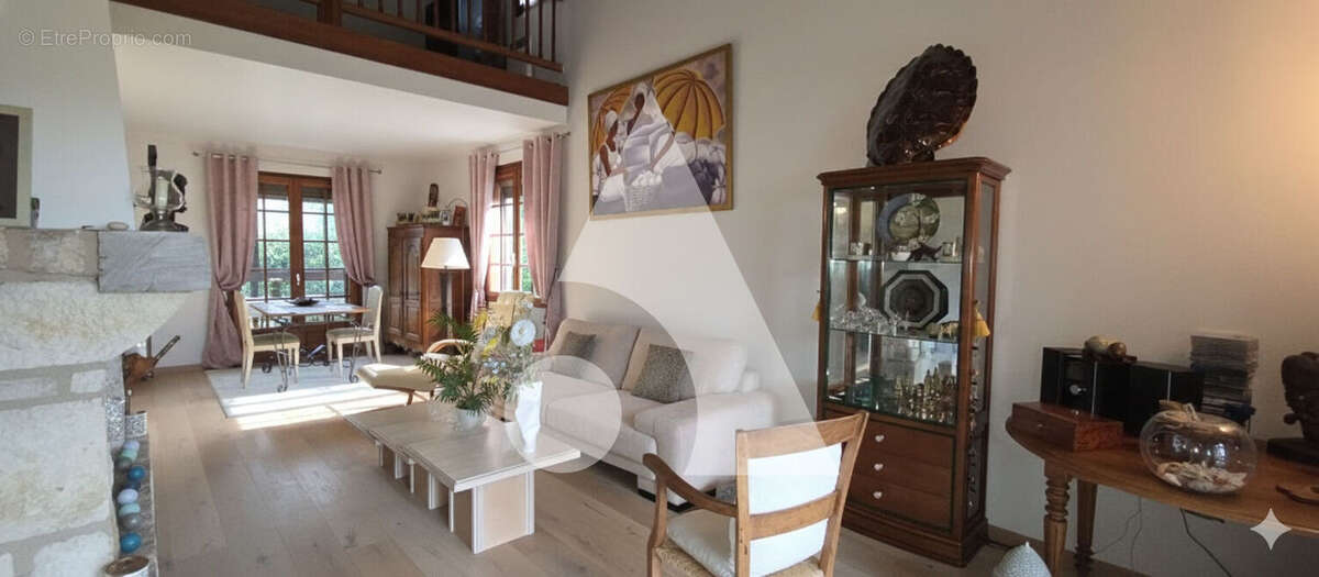 Maison à CAHORS