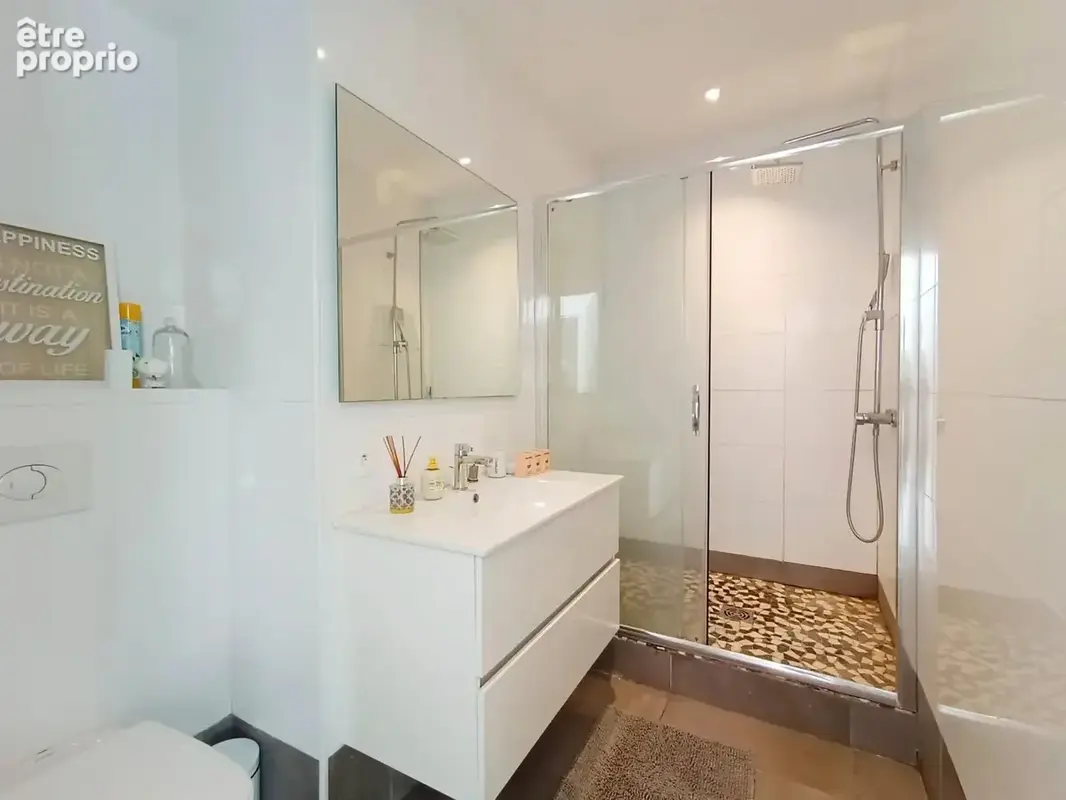 Nice – Ensemble immobilier de 107 m² composé de 3 appartements - photo 8