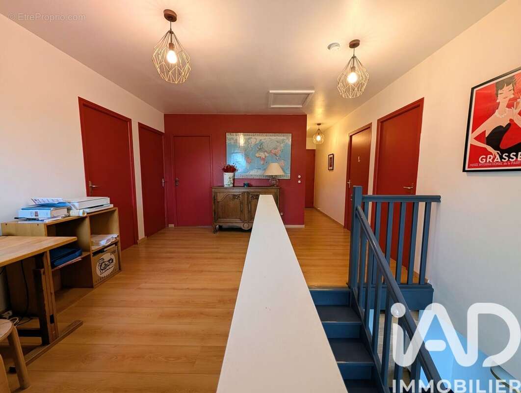 Photo 8 - Maison à SAINT-GONDRAN