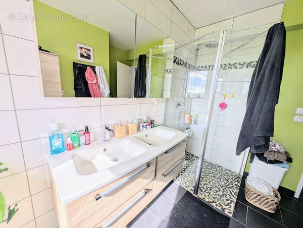 Maison à HORNOY-LE-BOURG