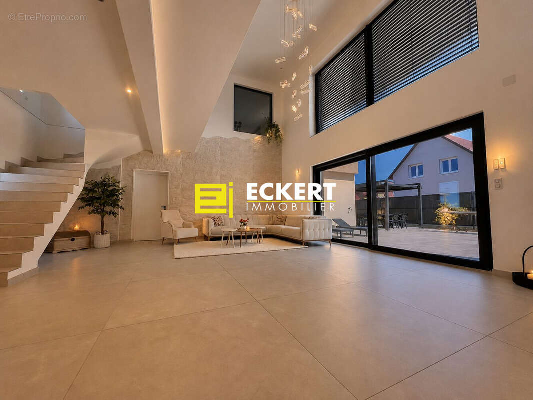 Maison 174 m² à Oberschaeffolsheim  - photo 4