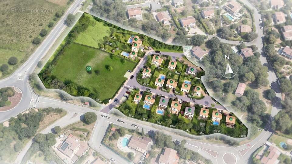 Terrain à BAGNOLS-EN-FORET