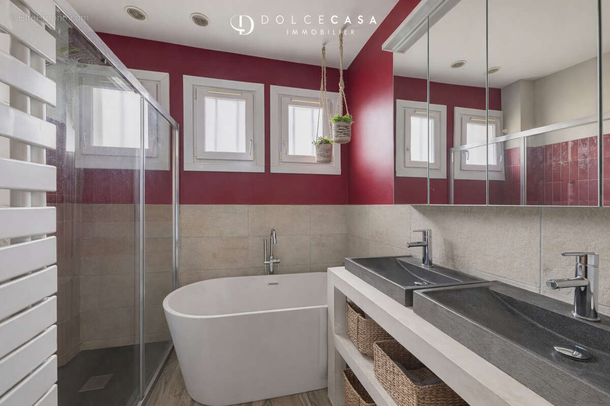 Maison à BRY-SUR-MARNE