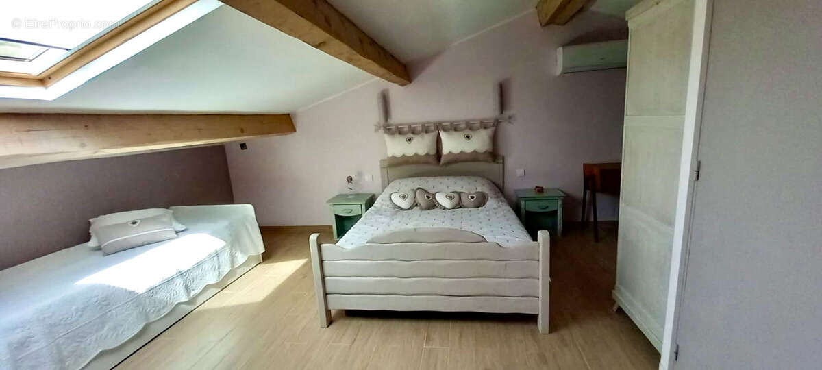 Maison à POURRIERES