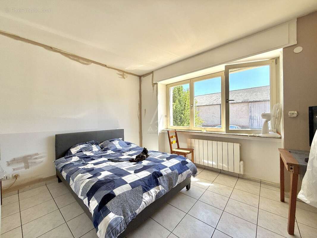 Appartement à AUBE