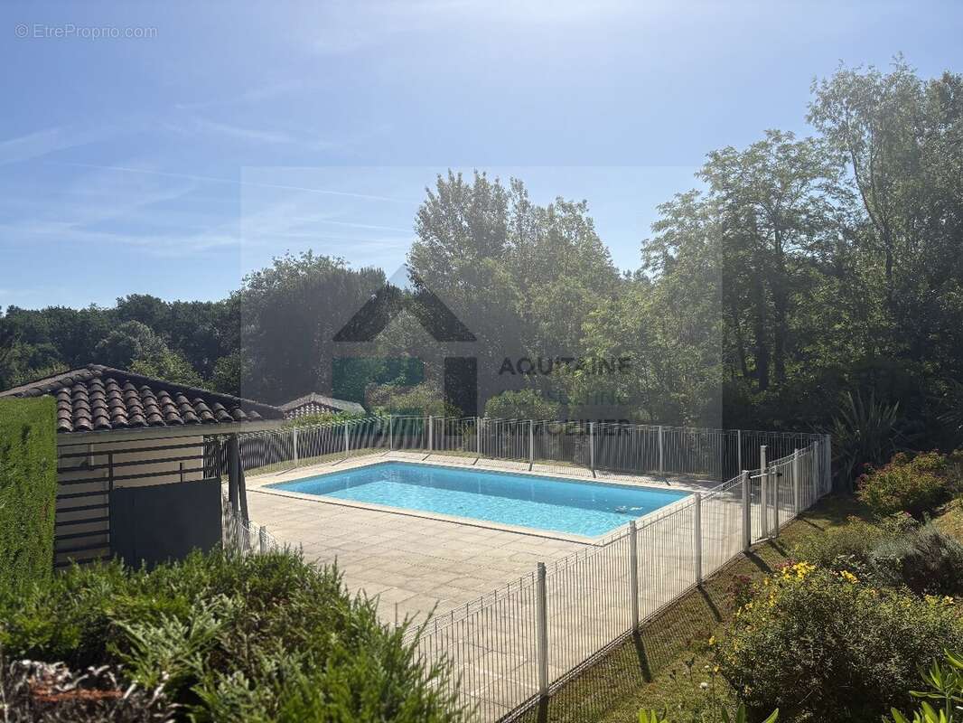 Appartement à GENISSAC