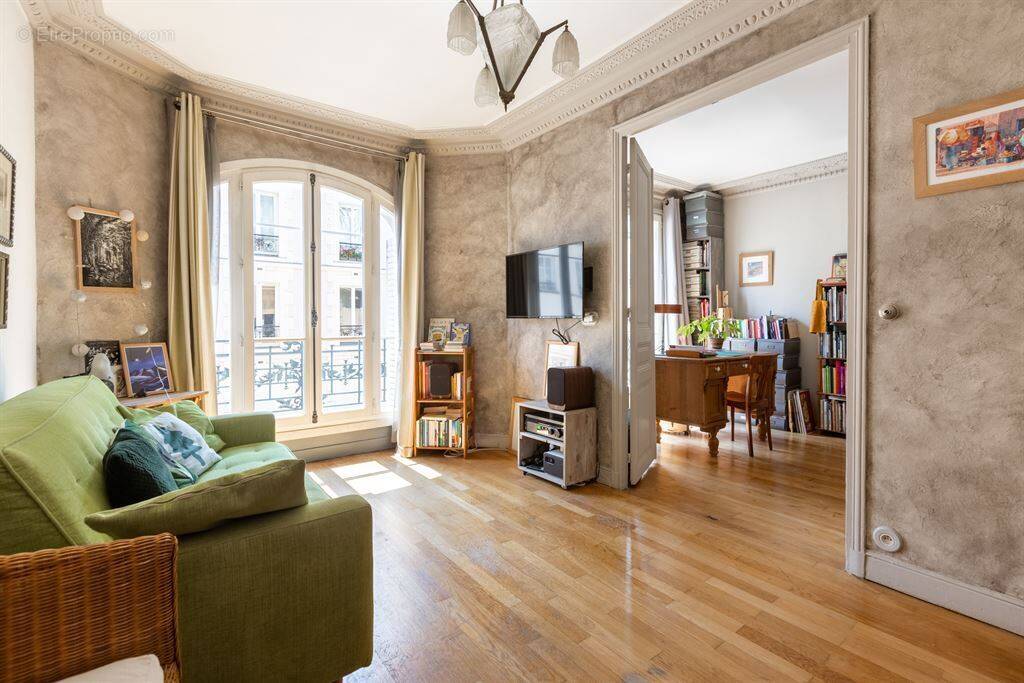Appartement à PARIS-12E