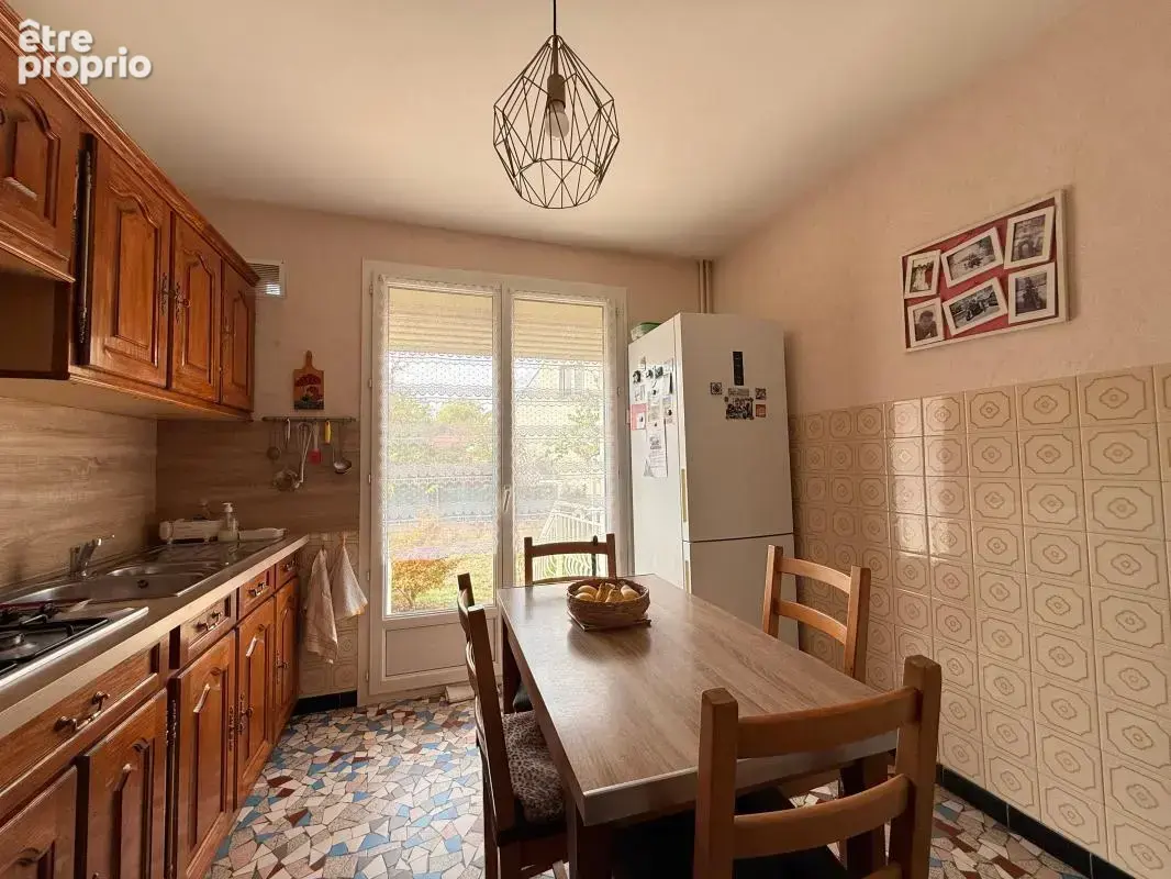 DIJON BOURROCHES, maison mitoyenne 85m², 3 chambres, sous-sol complet, terrain 398m² - photo 5