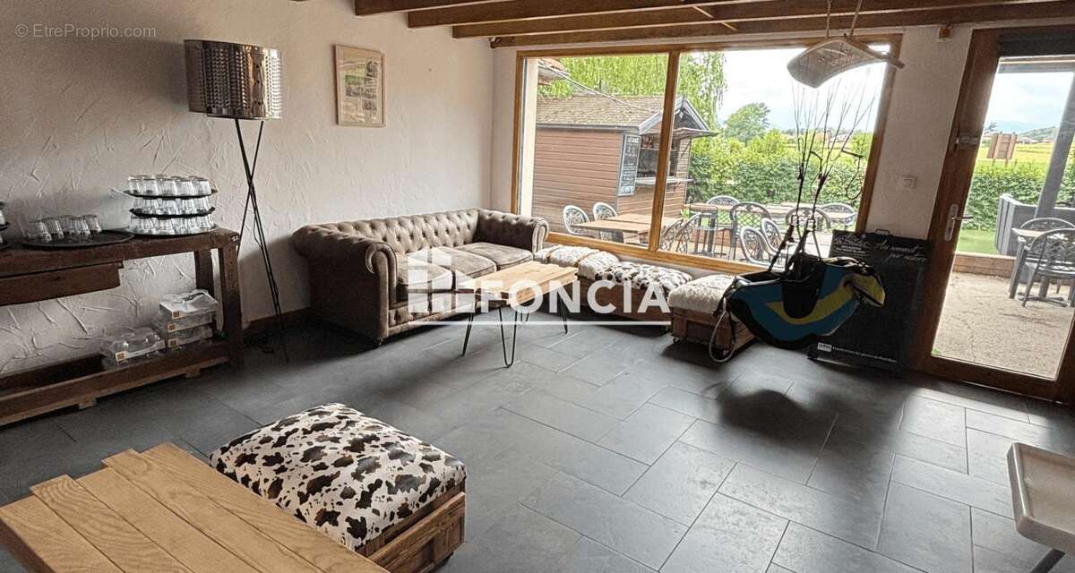 Appartement à LUMBIN