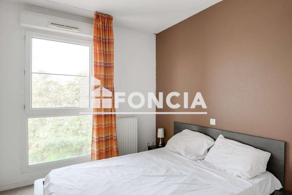 Appartement à LES ULIS