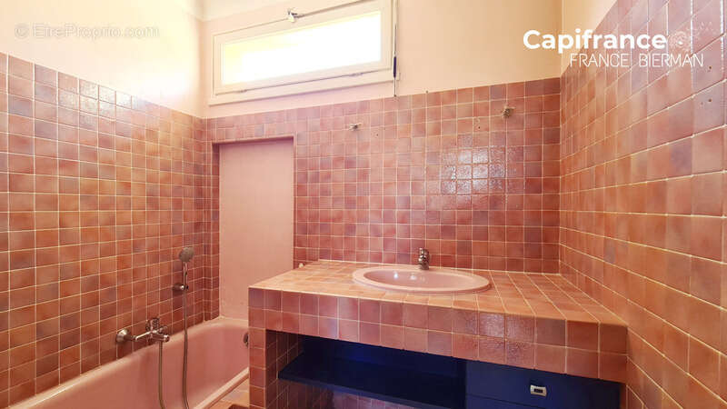 Maison à rénover sur 2 niveaux NIORT - photo 15