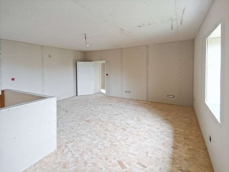 Appartement à SAINT-DIDIER-SUR-CHALARONNE