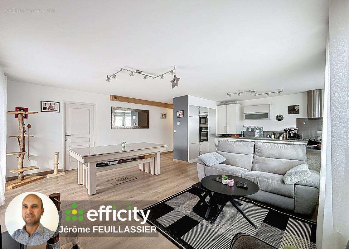 Appartement à CLUSES