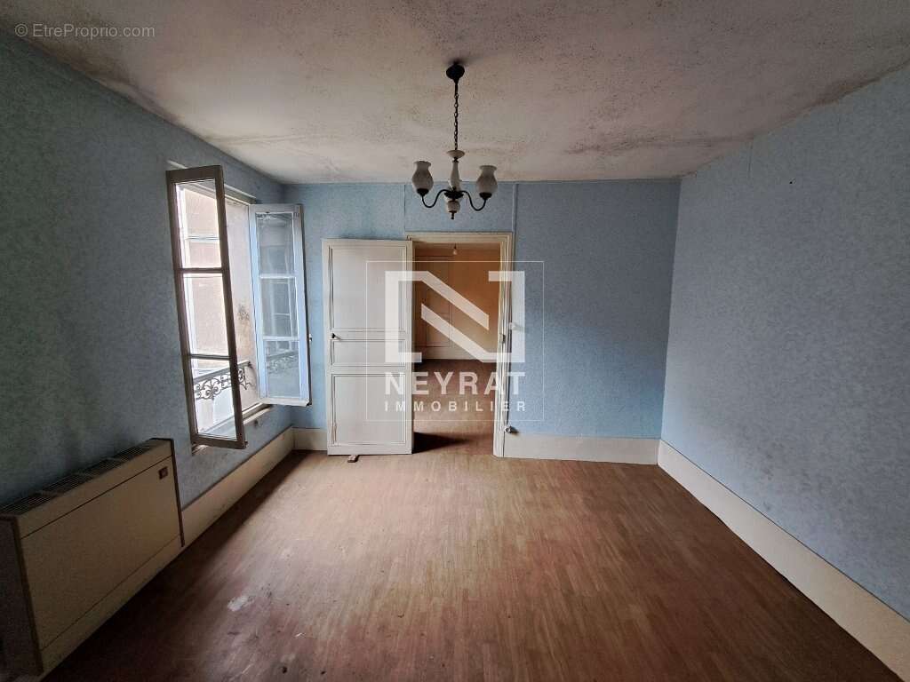 Appartement à AUTUN