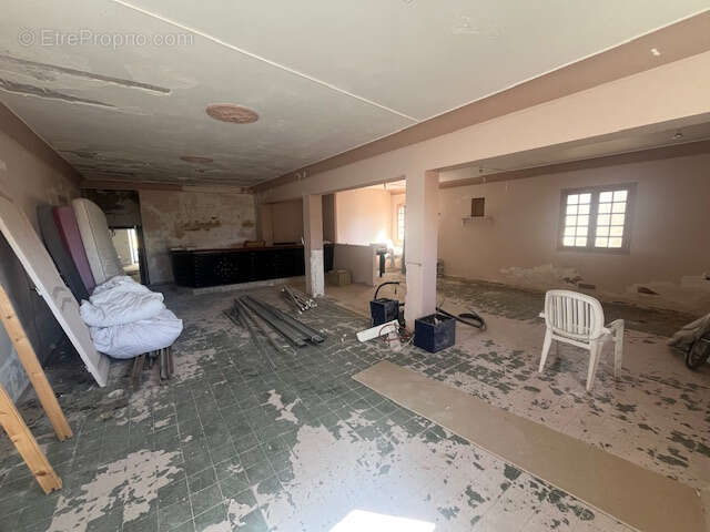 Commerce à PROPRIANO