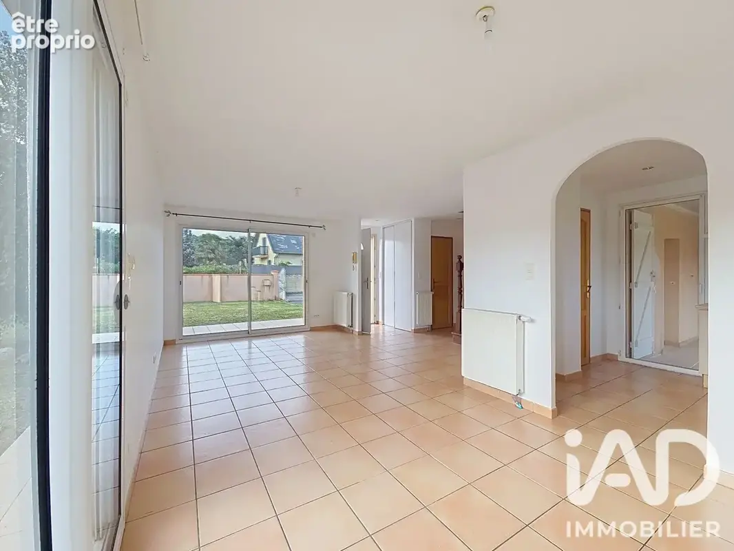 Photo 1 - Maison à JUILLAN