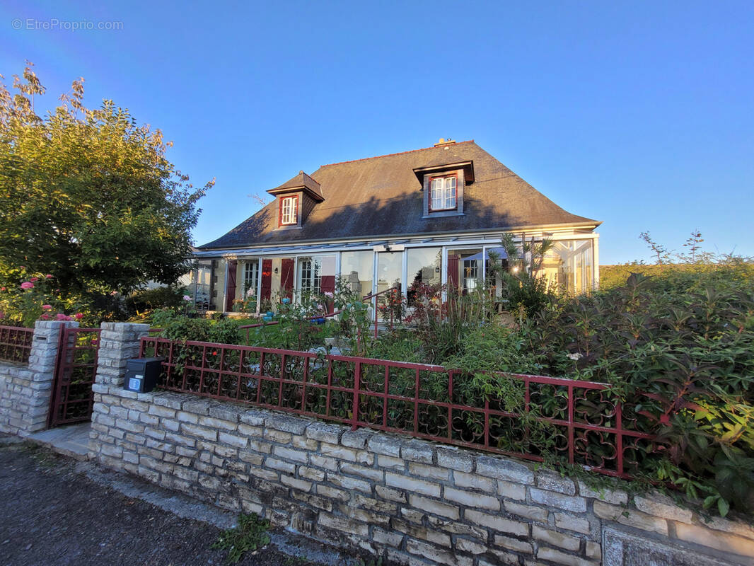 Maison à BAGUER-PICAN