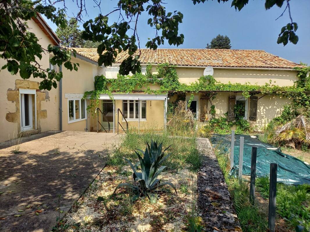 Maison à MONFLANQUIN