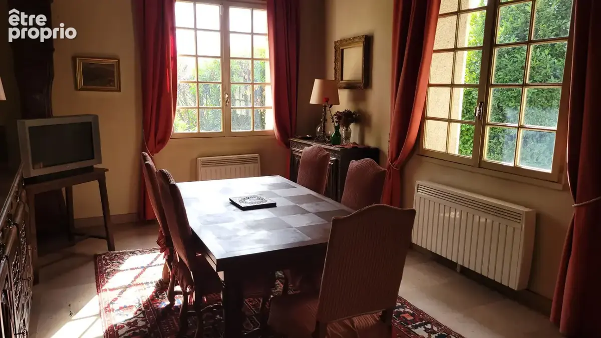 Propriété de caractère avec grand jardin privatif, à seulement 5 minutes  de Villefranche de Rouergue. - photo 14