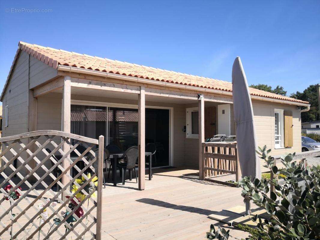 Maison 48 m² à Marzan  - photo 2