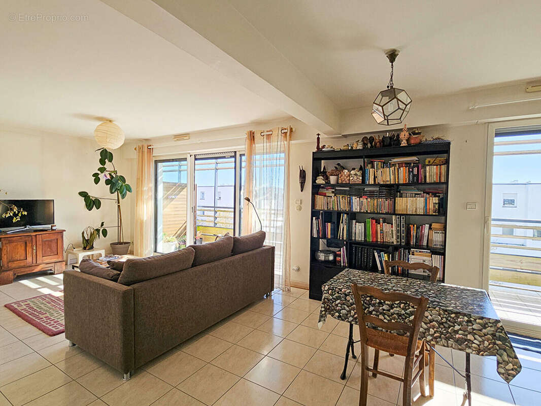 La rochelle - lac appartement type 3 pieces - 81m2 - photo 2