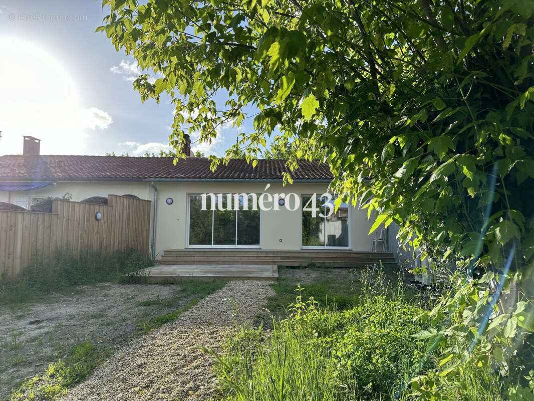 Maison à TALAIS