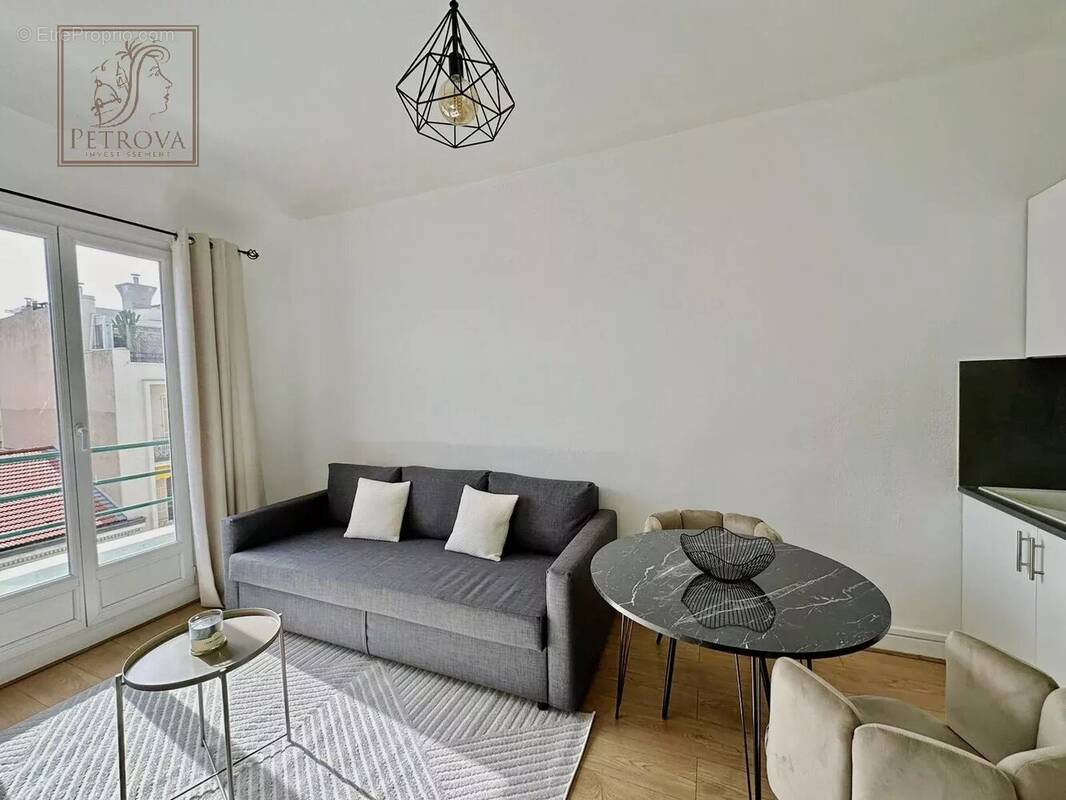 Appartement à NICE