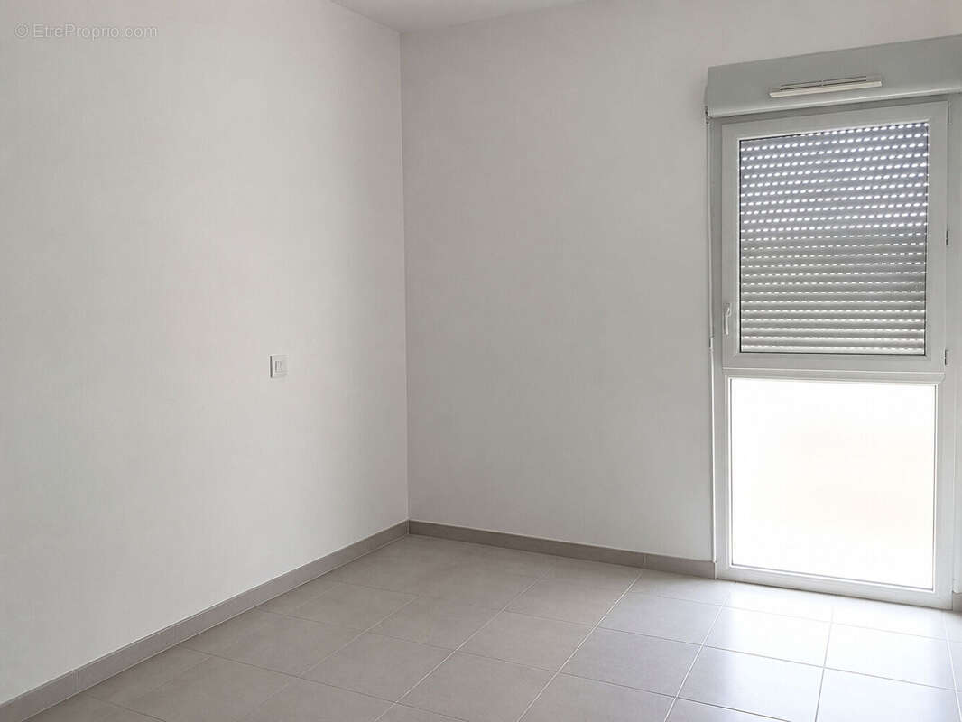 Appartement 2 pièces à vendre à Pibrac - Rez-de-chaussée, bon état, calme - photo 4