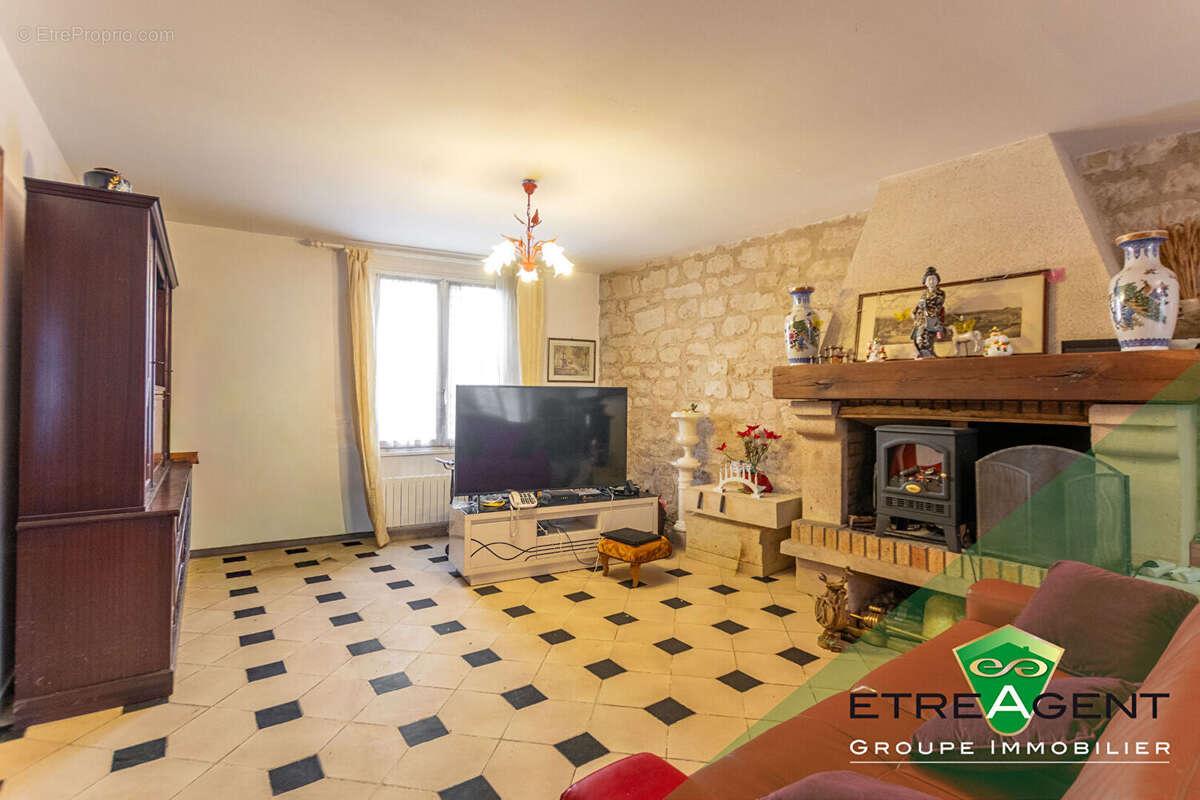 Maison à BEAUMONT-SUR-OISE