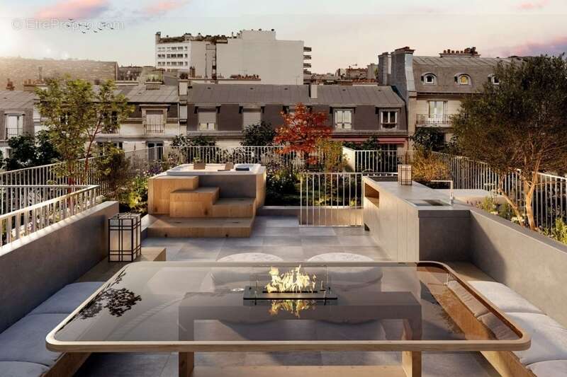 Appartement à PARIS-14E