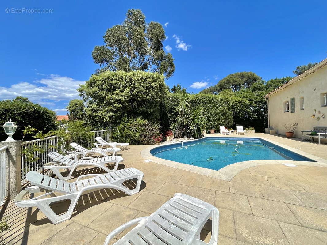 Maison à SIX-FOURS-LES-PLAGES