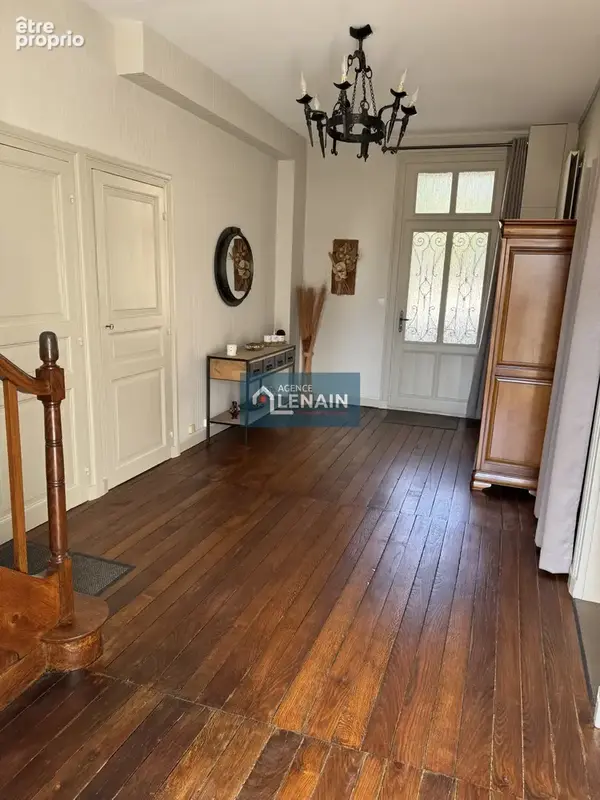 Maison de caractere offrant de beaux volumes, dans un cadre de vie privilegie. - photo 3