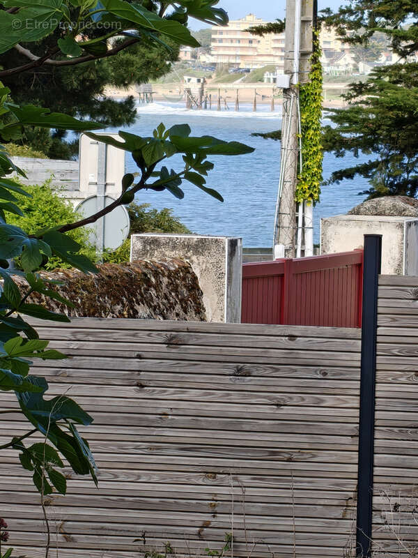 Terrain à LA PLAINE-SUR-MER