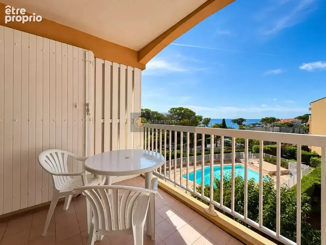 Appartement à FREJUS