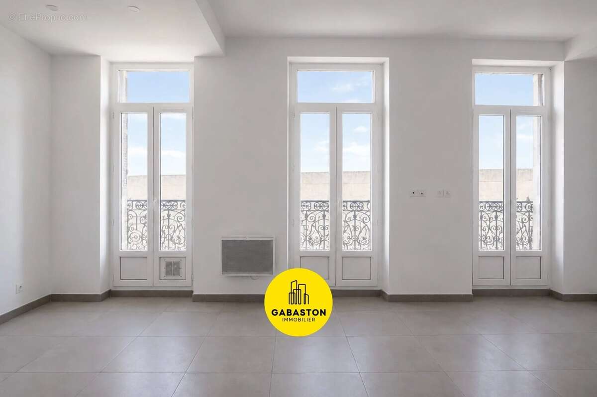 Appartement 34 m² à Marseille-3e  - photo 2