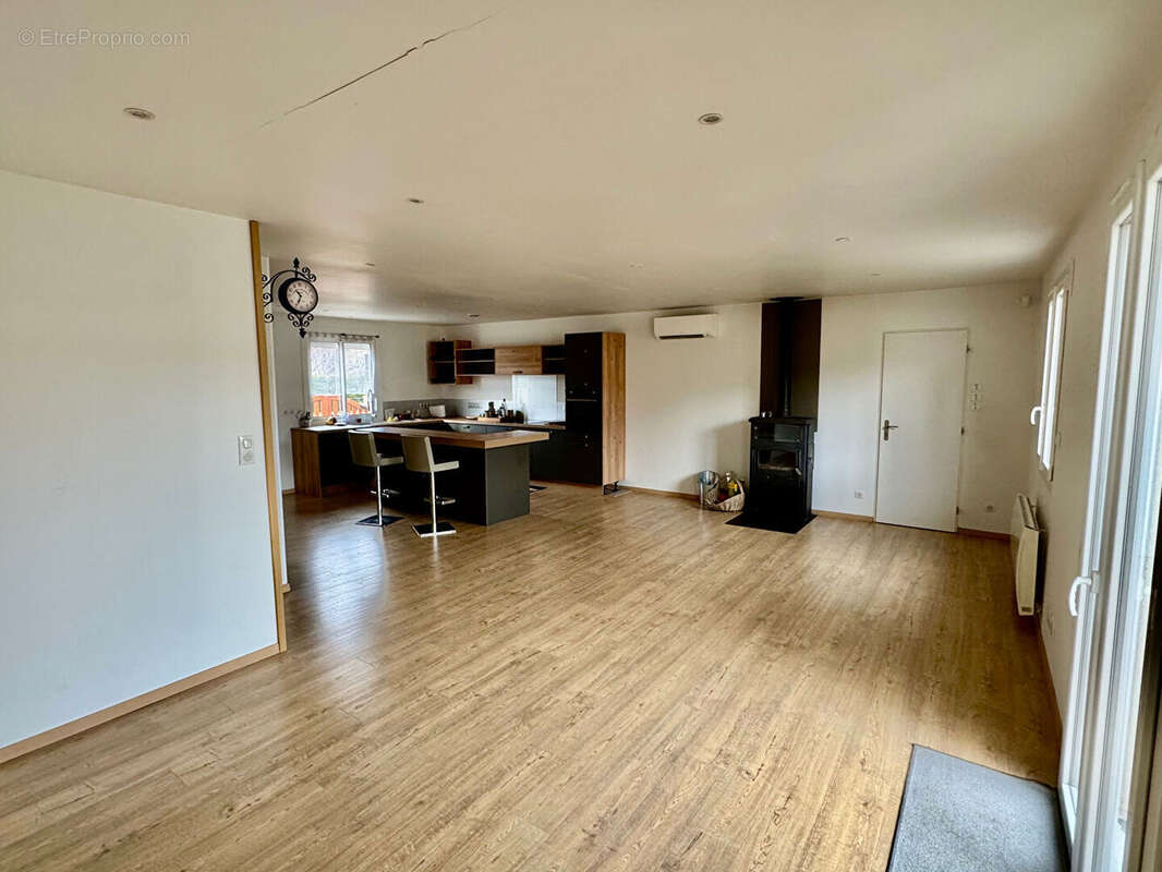 Maison à COURNON-D'AUVERGNE