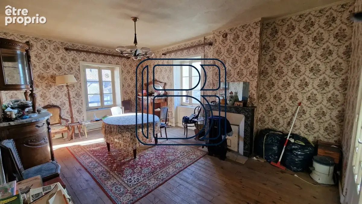 Maison 6 pièces 135 m² à vendre à Ambert (63600) - photo 3