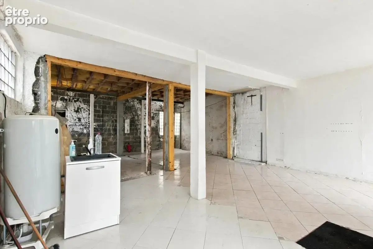 Maison de 100 m2 à rénover - photo 4