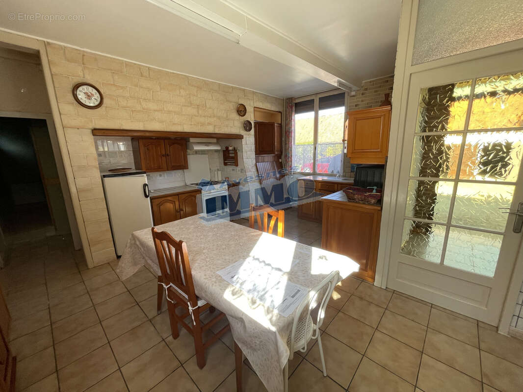 Maison à AVESNES-LE-COMTE