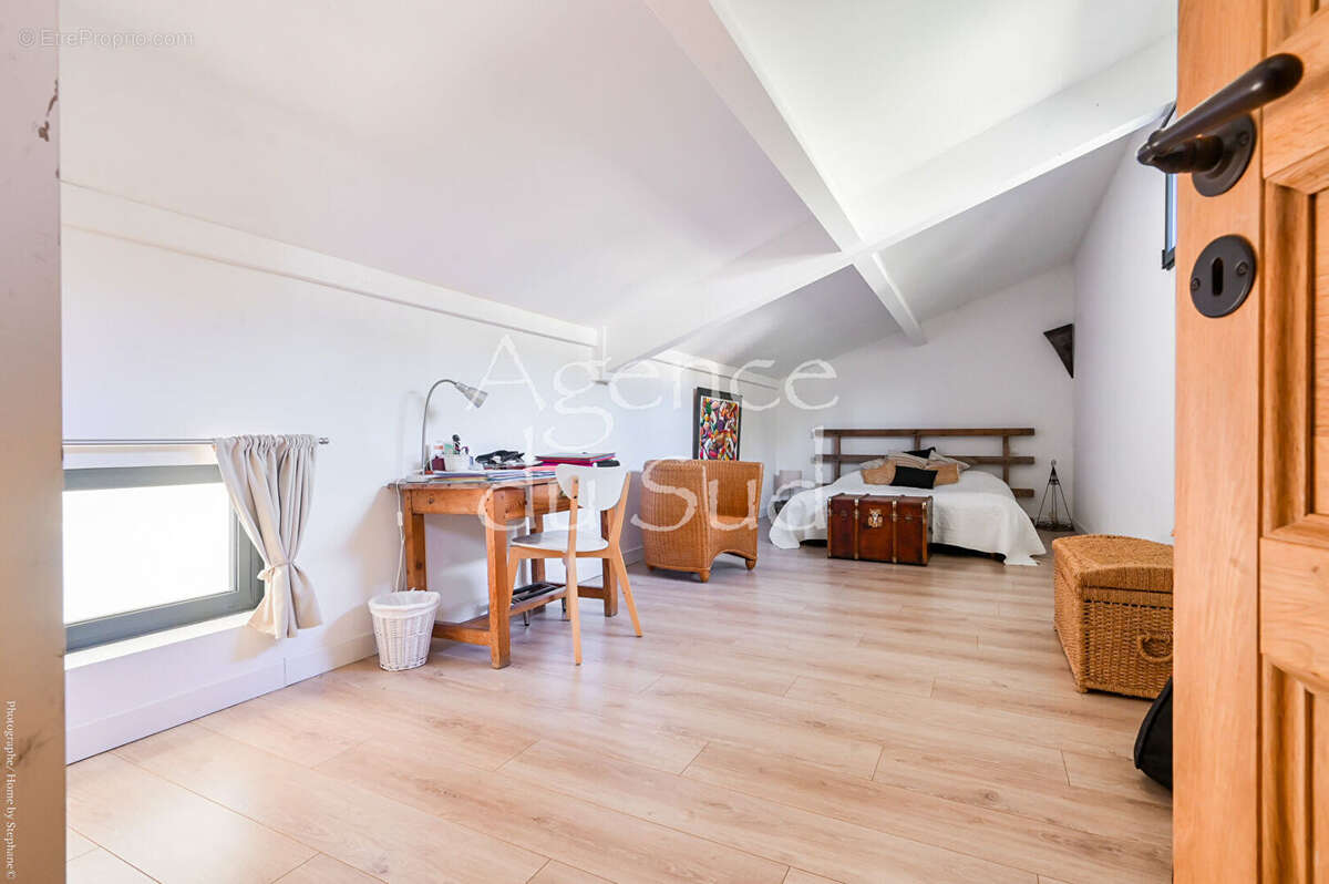 Maison à LA BOUILLADISSE