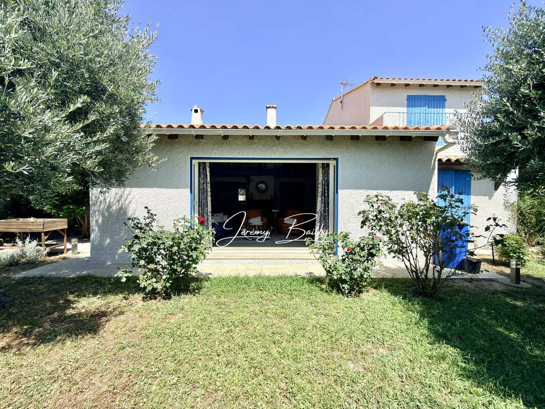 Maison 7 pièces 158 m² à vendre à Millas (66170) - photo 4
