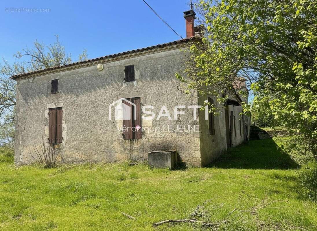 Maison 150 m² à Castella  - photo 9