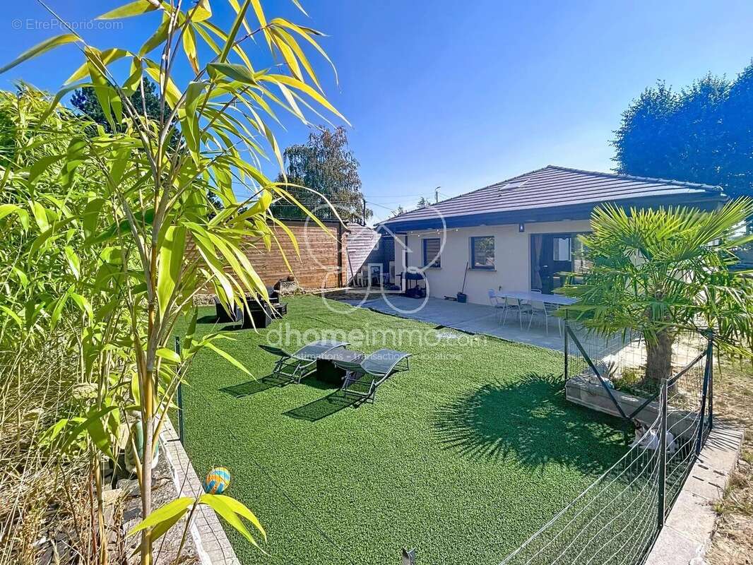 Maison à RAIMBEAUCOURT