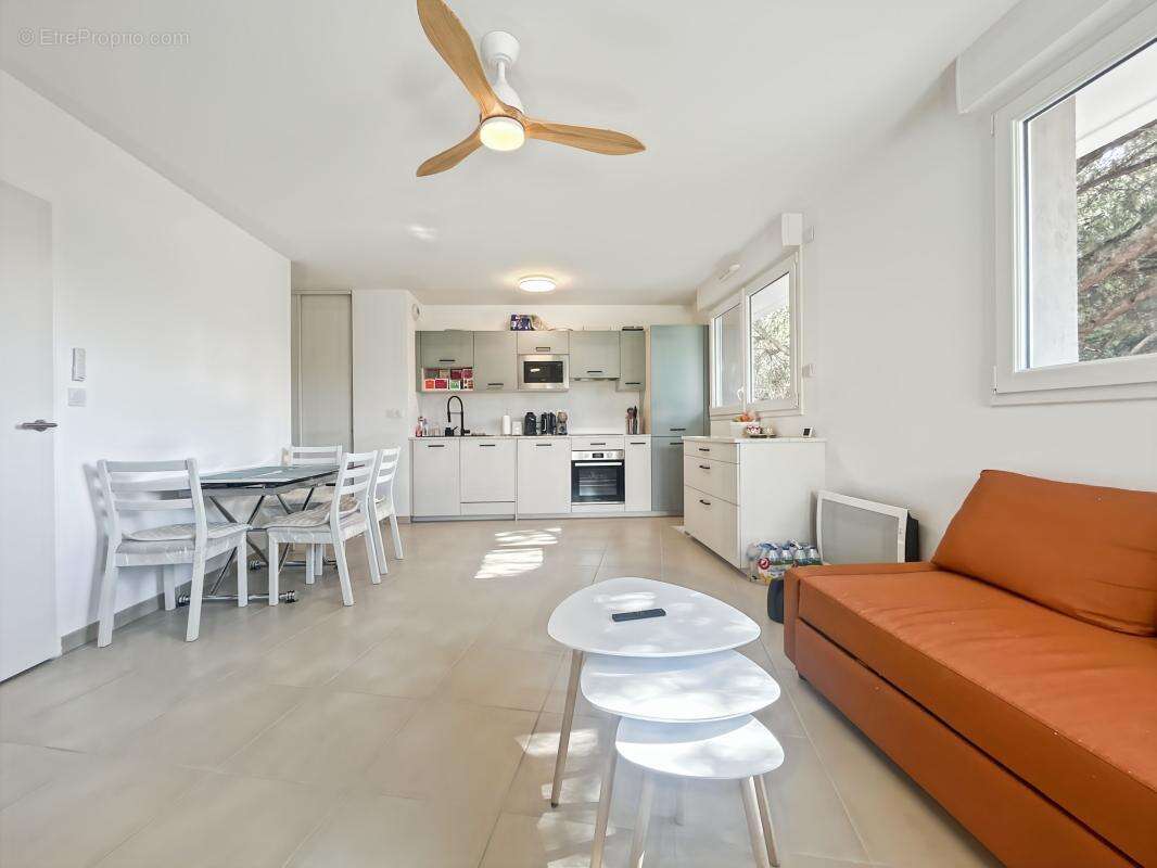 Appartement à FREJUS