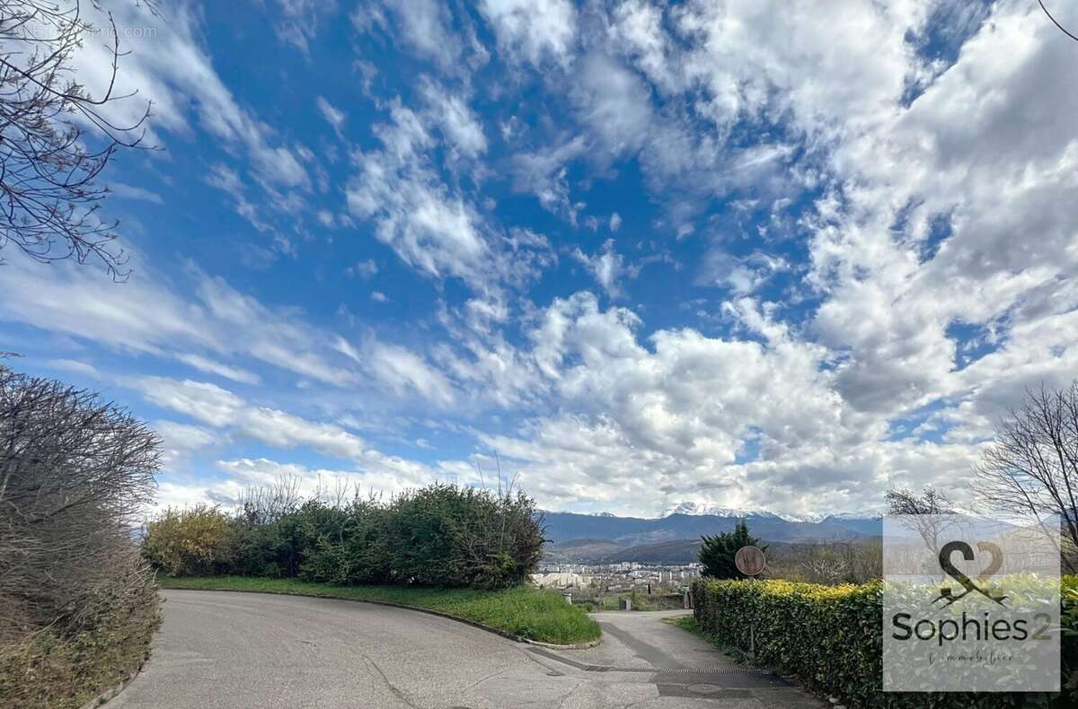 Appartement à SEYSSINS