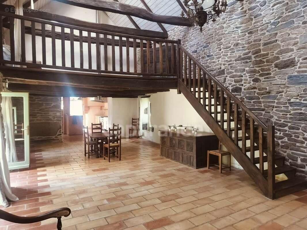 Ensemble immobilier de caractère en pierre au cœur des Monts d’Arrée - photo 7