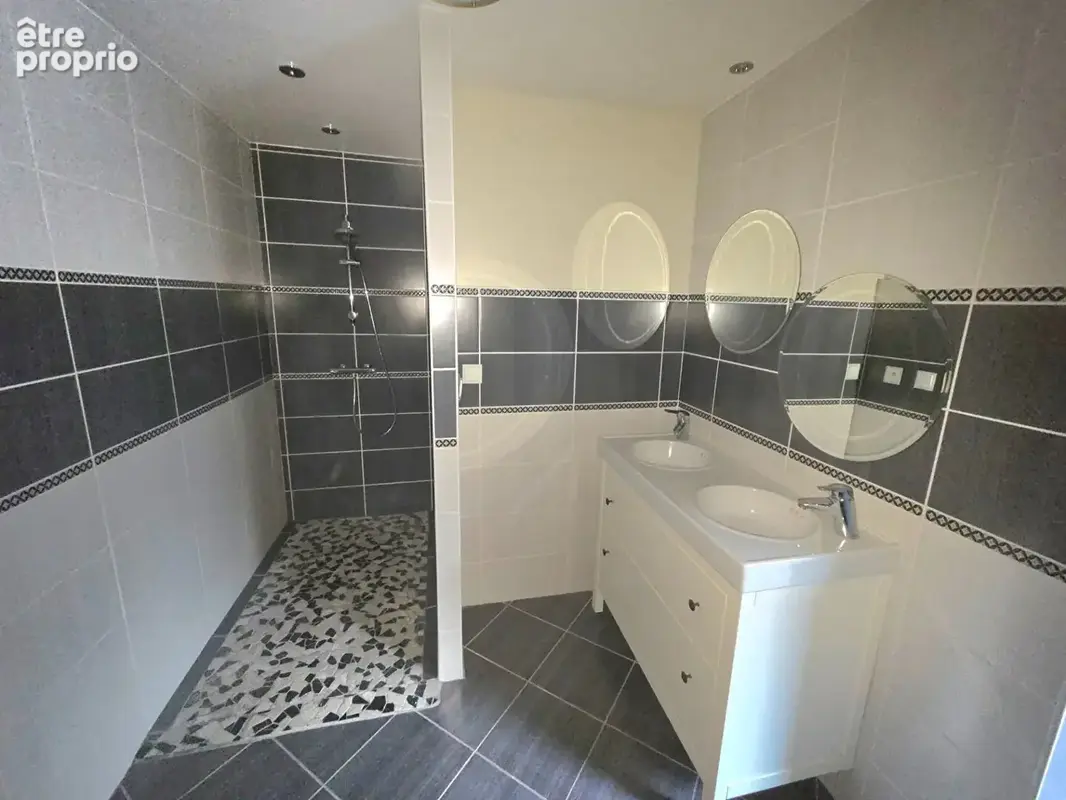 Maison Caudebec Les Elbeuf 7 pièce(s) 135 m2 - photo 9